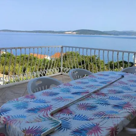 Maja - Four Bedroom With Terrace And Sea View Casa de Férias