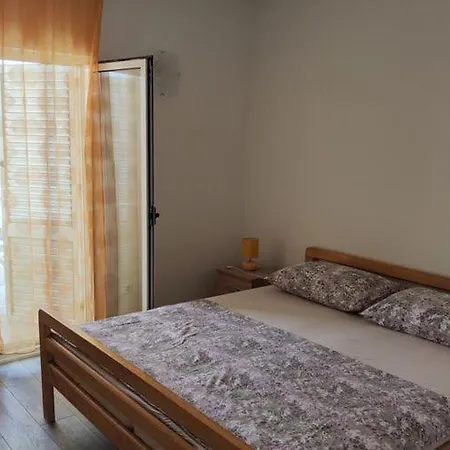 Σπίτι διακοπών Maja - Four Bedroom With Terrace And Sea View